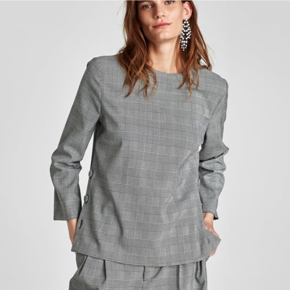 ZARA Checkered Blouse with long sleeves. NEW